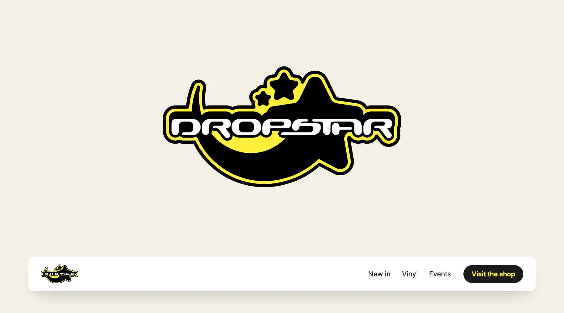 Dropstar-badget: ordet DROPSTAR i hvide konturbogstaver på en sort og gul stjerneform, og det samme badge formindsket til en hjemmesides header, hvor navnet ikke længere kan læses.